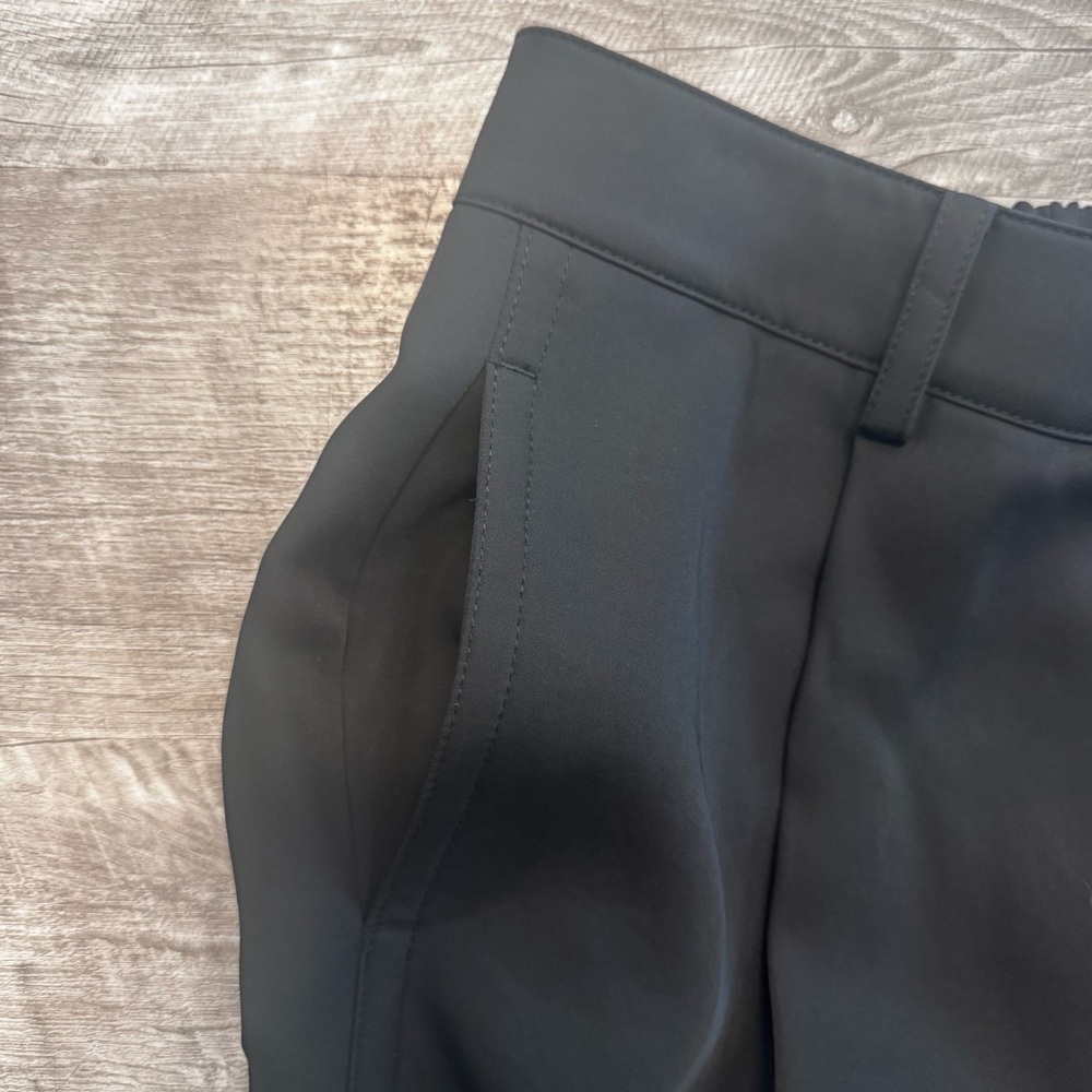 Vince Tapered Black Pull On High Rise Straight Leg Pockets Pants Womens Sz. M - Picture 6 of 9